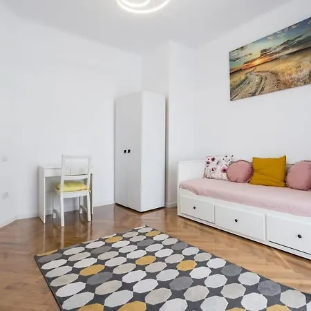 Apartment Afrodita I Tineretului Bucharest